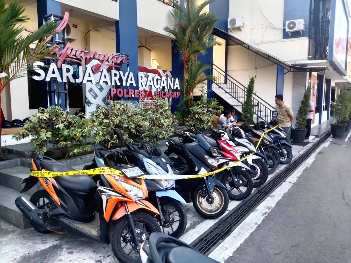 Berawal dari Penipuan, Temukan Sembilan Motor