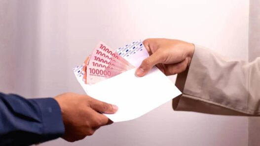 Besaran Gaji PNS dan Pensiunannya