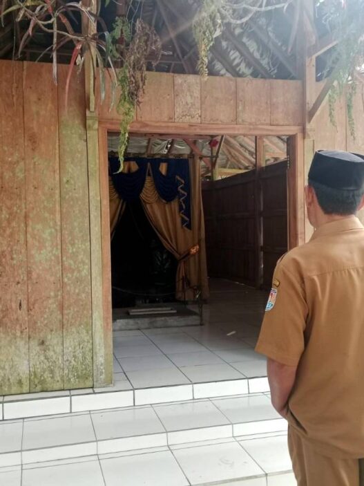 Bulan Suro, Bersih Bersih Situs Panembahan Patra Kusuma