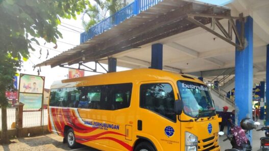 Bus Sekolah Gratis Terancam Berhenti September