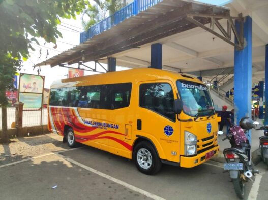 Bus Sekolah Gratis Terancam Berhenti September