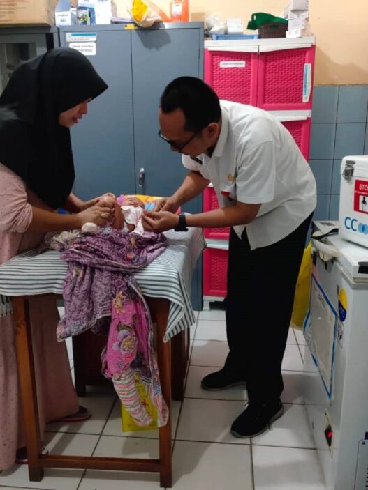 Capaian Imunisasi Bayi Lampaui Target