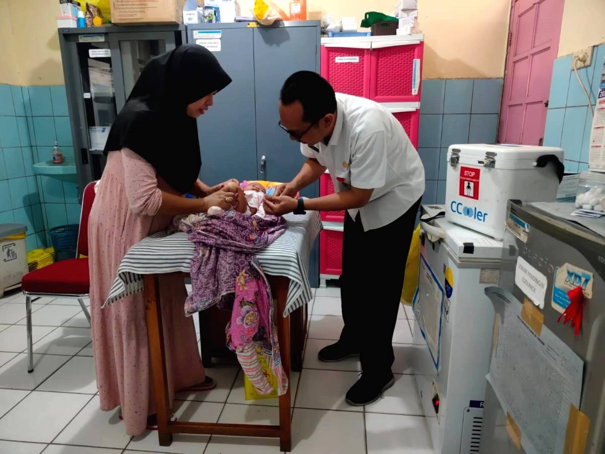 Capaian Imunisasi Bayi Lampaui Target