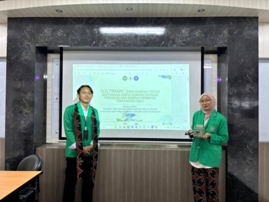 Ciptakan Tong Sampah Pintar Bertenaga Surya