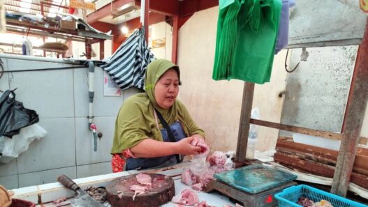 Daging Sapi Tembus Rp 150 Ribu