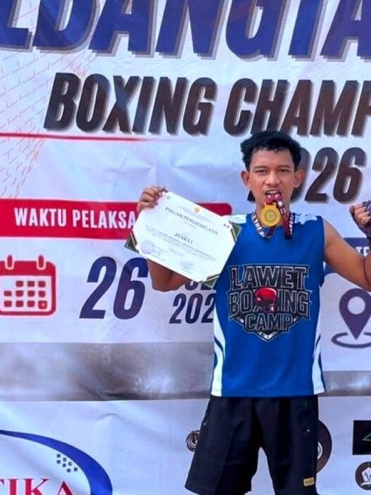 Danang Sabet Juara 1 Boxing Championship Jateng