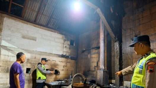 Dapur Produksi Keripik Singkong di Buayan Kebakaran