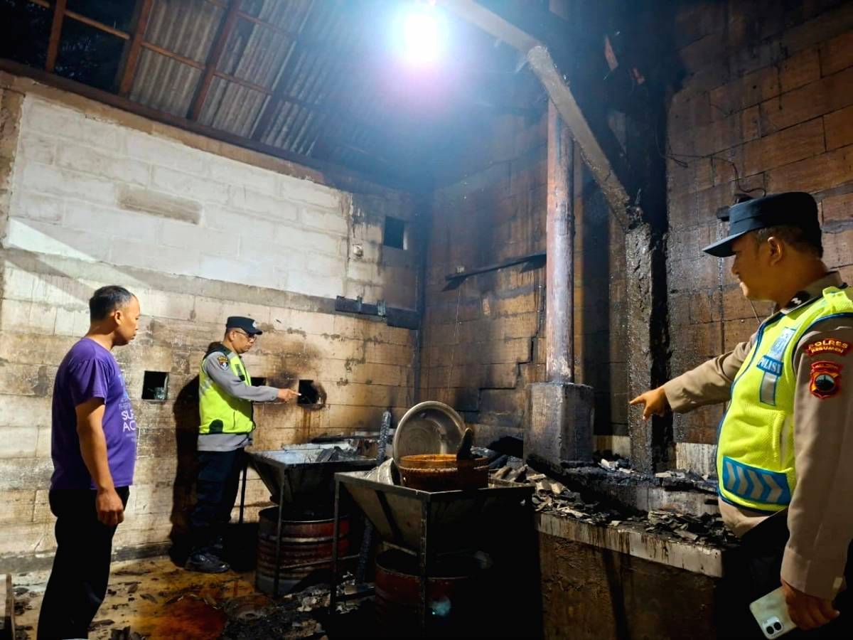 Dapur Produksi Keripik Singkong di Buayan Kebakaran