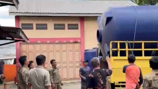 Desa Terdampak Kekeringan Dipinjamkan Toren