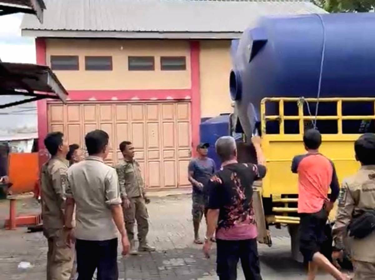 Desa Terdampak Kekeringan Dipinjamkan Toren