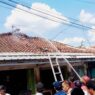 Diduga Korsleting, Rumah Lansia Terbakar