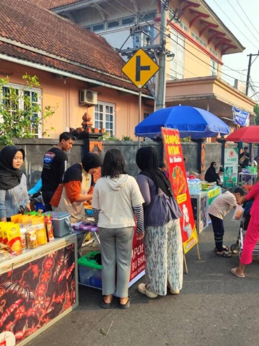 Dindagkopukm Dorong UMKM Bentuk Koperasi