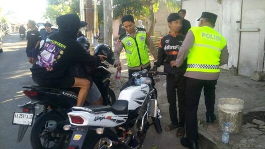 Dugaan Balap Liar Dibubarkan Polisi