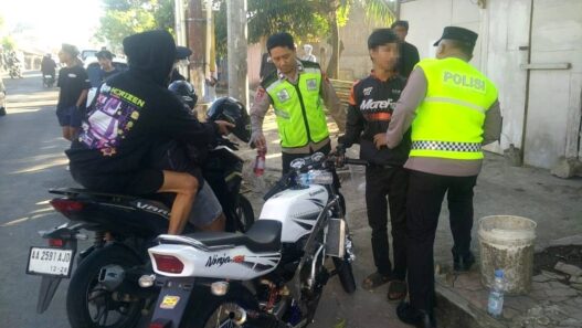 Dugaan Balap Liar Dibubarkan Polisi