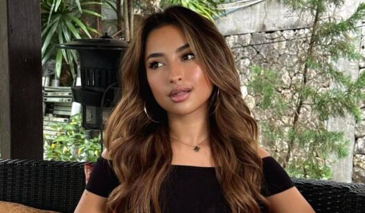 Fakta Dibalik Kalung Mewah Jennifer Coppen