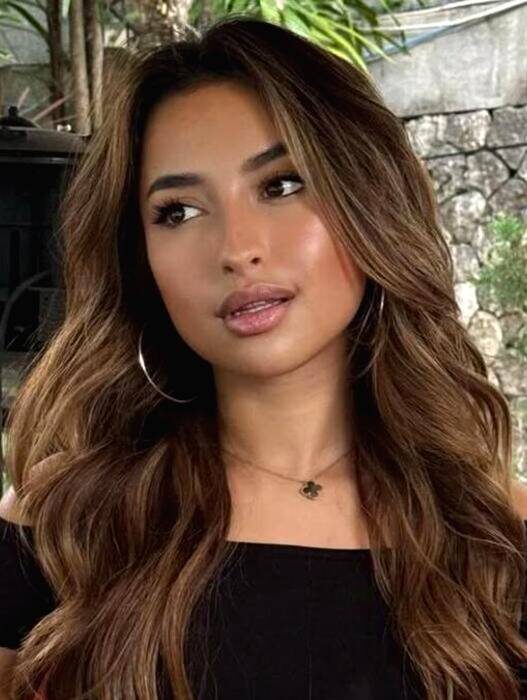 Fakta Dibalik Kalung Mewah Jennifer Coppen