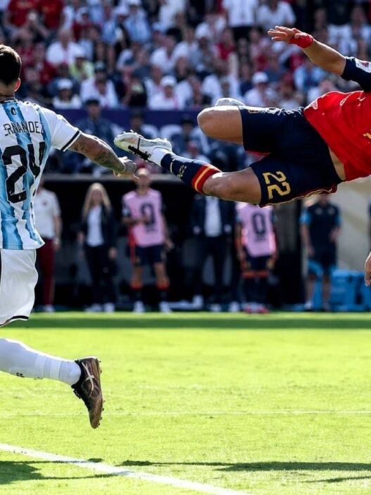 Fans Argentina Minta Final Diulang