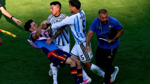 FIFA Selidiki Kericuhan Final Piala Dunia