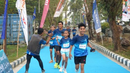 Geliatkan Sport Tourism, Bupati Lepas Ratusan Peserta Geo Fun Run 5K di Karangsambung