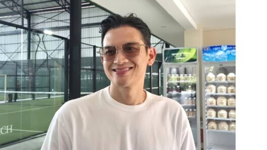 Geluti Bisnis Lapangan Padel