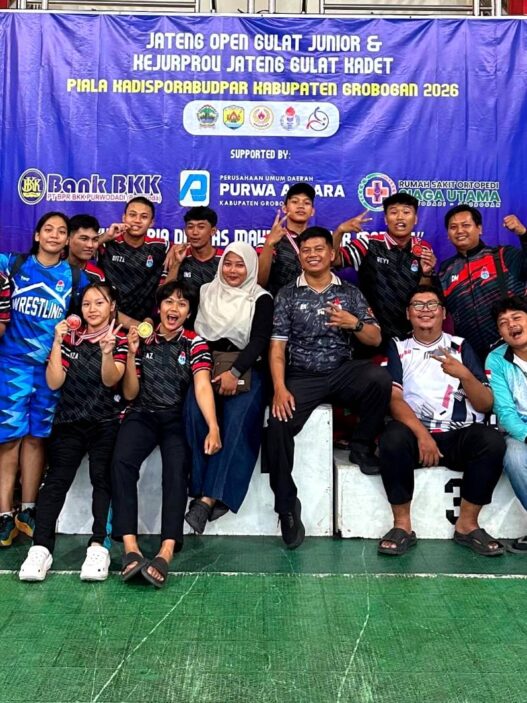 Gulat Kebumen Raih Emas di Grobogan