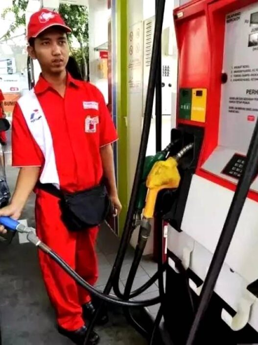 Harga Pertamax Belum Turun