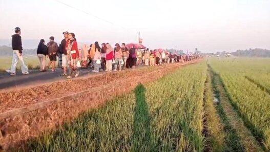 Jalan Desa Menjelma Ruang Wisata