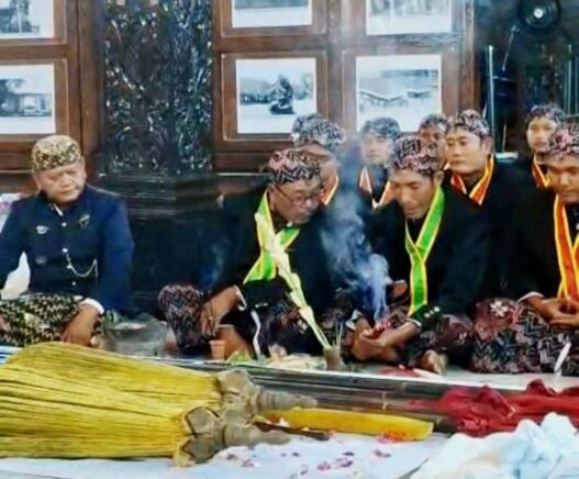Jamasan Pusaka Kembali Digelar