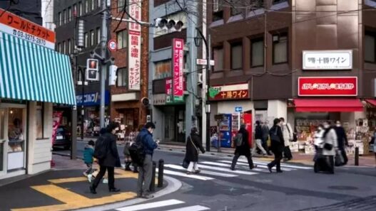 Jepang Rekor Bersuhu 40 Derajat Celsius