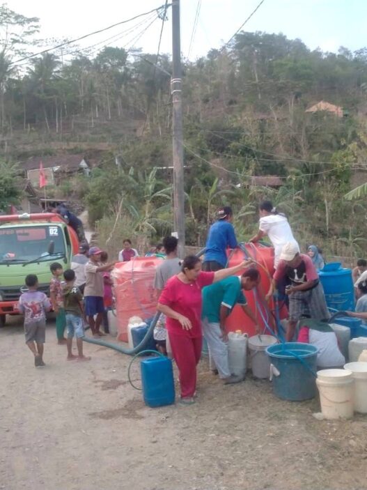 Kemarau, BPBD Siapkan 100 Tangki Air Bersih