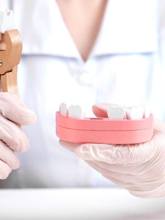 Klinik Disanksi usai Cabut 12 Gigi