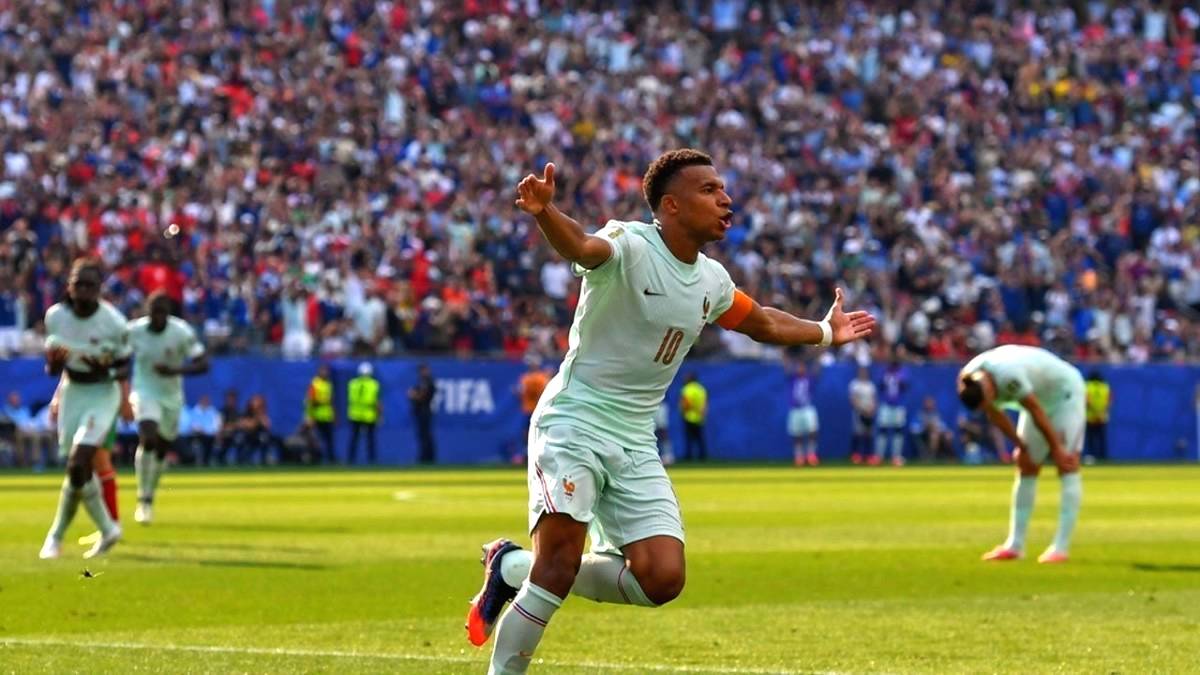 Kylian Mbappe Samai Rekor Messi