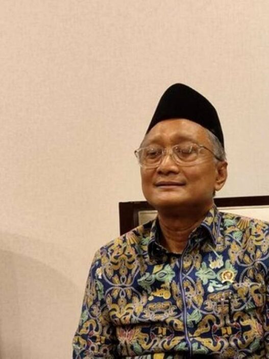 Meneteri PU Temukan Surat Izin Bodong