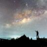 Mengintip Keindahan Langit Malam dari Halaman Rumah
