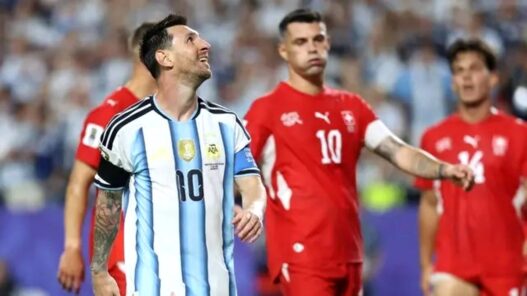 Messi Akhirnya Hadapi Inggris