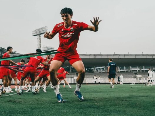 Mitchell Baker Masuk Skuad