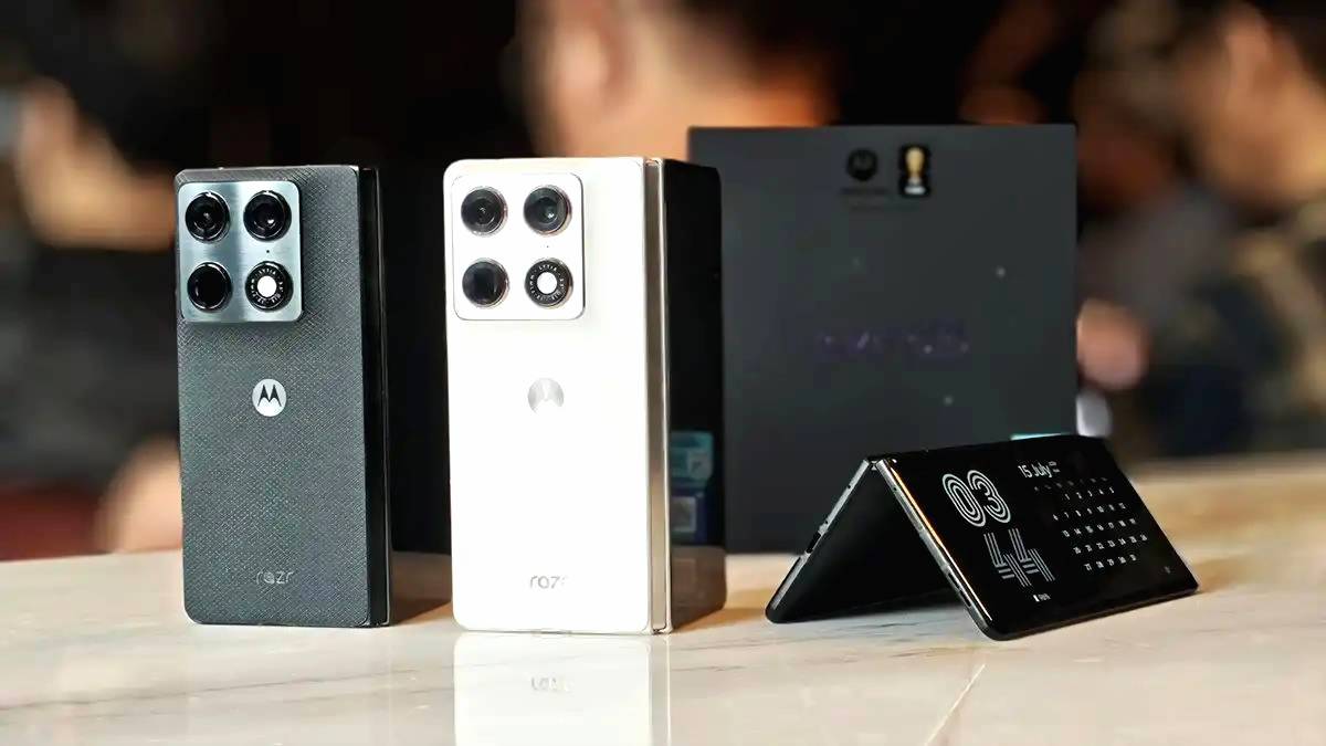 Motorola Razr Fold,
