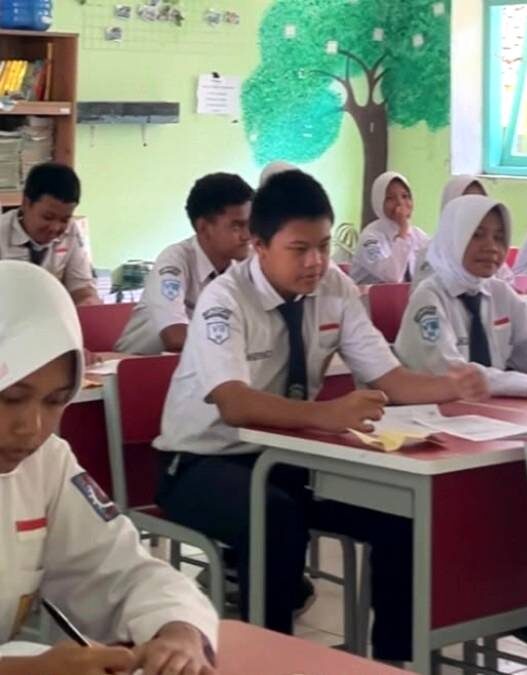 MPLS Fokus Bentuk Karakter Murid