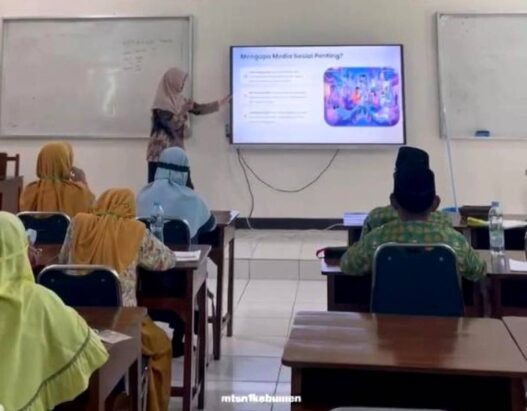 MTsN 1 Antisipasi Hoaks dan Cyberbullying
