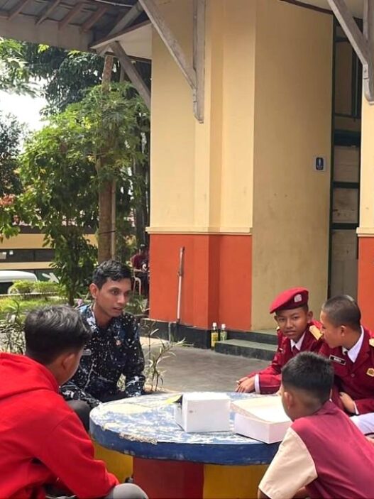Nyaris Putus Sekolah karena Masalah Ekonomi
