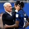Olise Pecahkan Rekor Assist Pele
