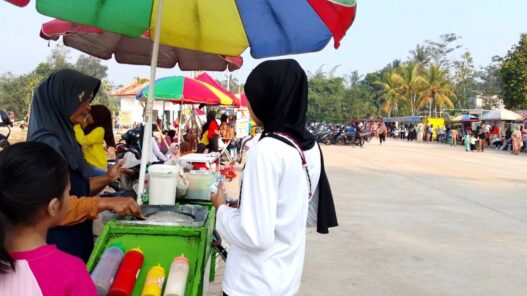 Pedagang Embung Alasmalang Bentuk Kelompok UMKM