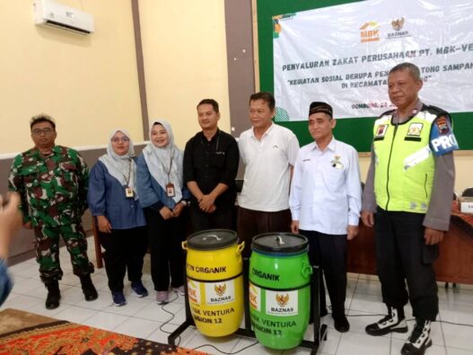 Peduli Lingkungan, PT MBK Ventura Bagikan 45 Tempat Sampah