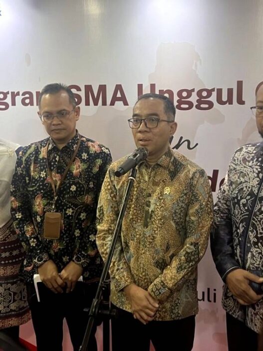 Pemerintah Kaji Kembali Kesejahteraan Dosen