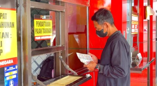 Penerimaan Pajak Kendaraan Baru 35 Persen