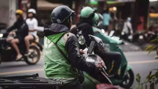 Pengemudi Ojol Dipastikan Tak Kena Pajak