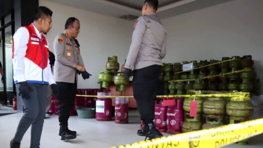 Pengoplos Elpiji Raup Rp12 Juta Sebulan