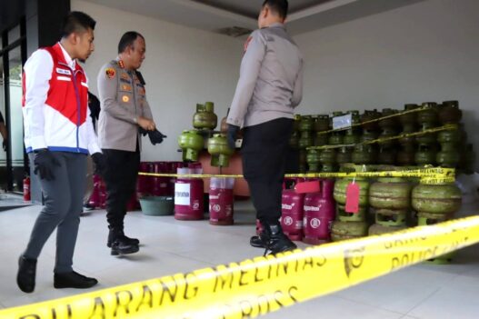 Pengoplos Elpiji Raup Rp12 Juta Sebulan