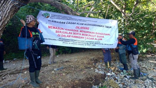 Pengunjung Dilarang Masuk Tanpa Izin