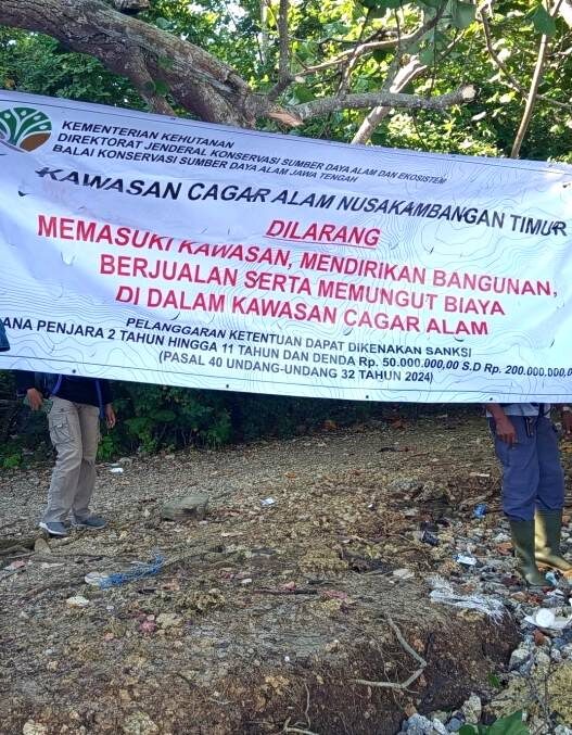 Pengunjung Dilarang Masuk Tanpa Izin